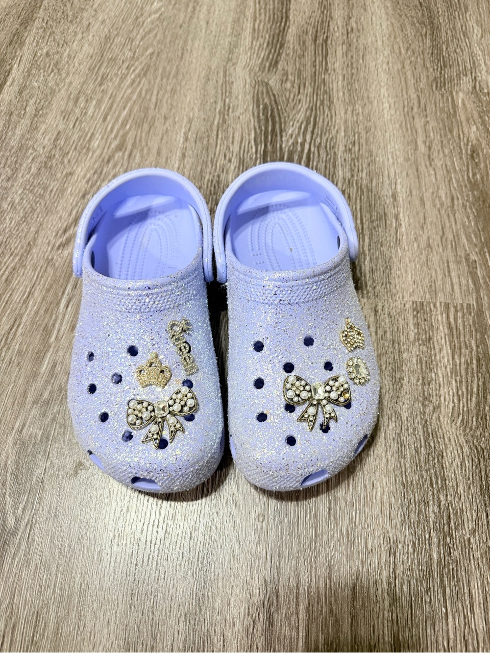 Crocs Glitter Light Purple Size Junior 4 (fits Women's 6) w/ Crown & Bow Jibbitz